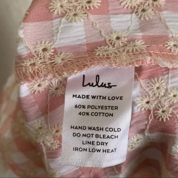 Lulu’s Patio Cutie Light Pink Gingham Embroidered Tie-Front Top NWT XS - Picture 6 of 8